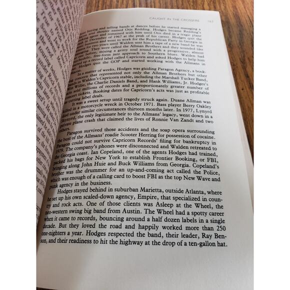 Stevie Ray Vaughan: Caught in the Crossfire , Patoski, Joe Nick - Picture 5 of 8